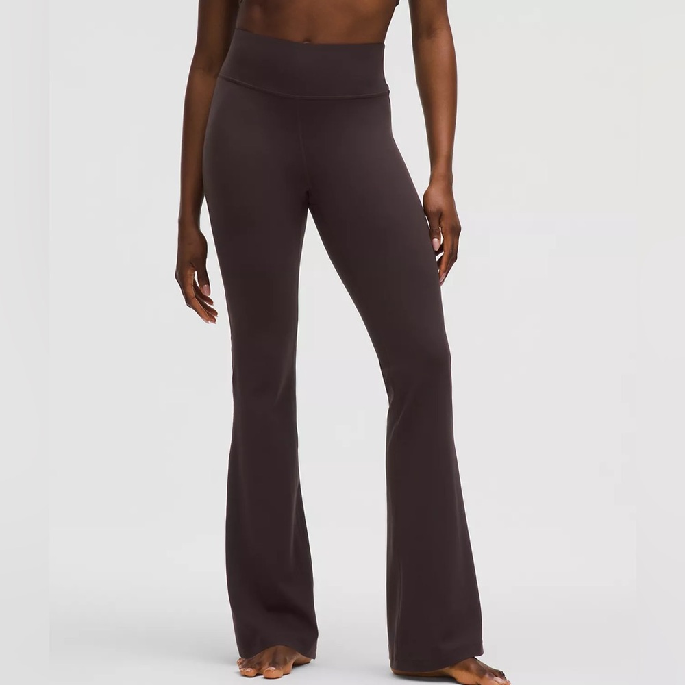 Lululemon brown mini-flared pant